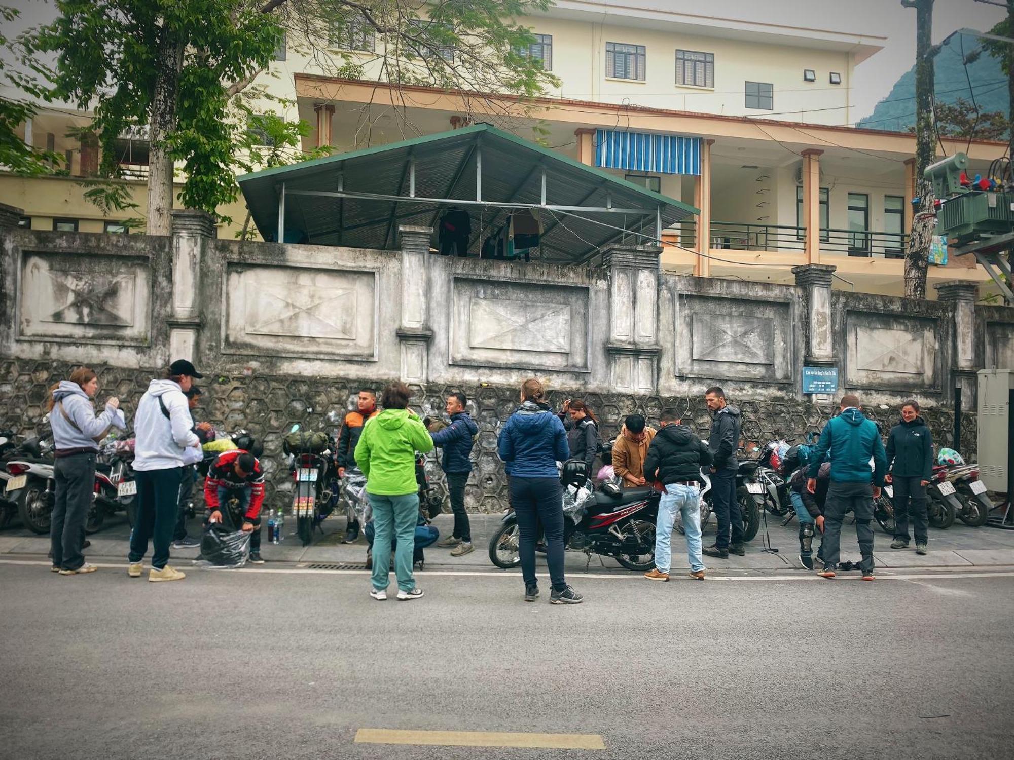 Sun Ha Giang Hotel-Tours-Motorbike Rental Extérieur photo